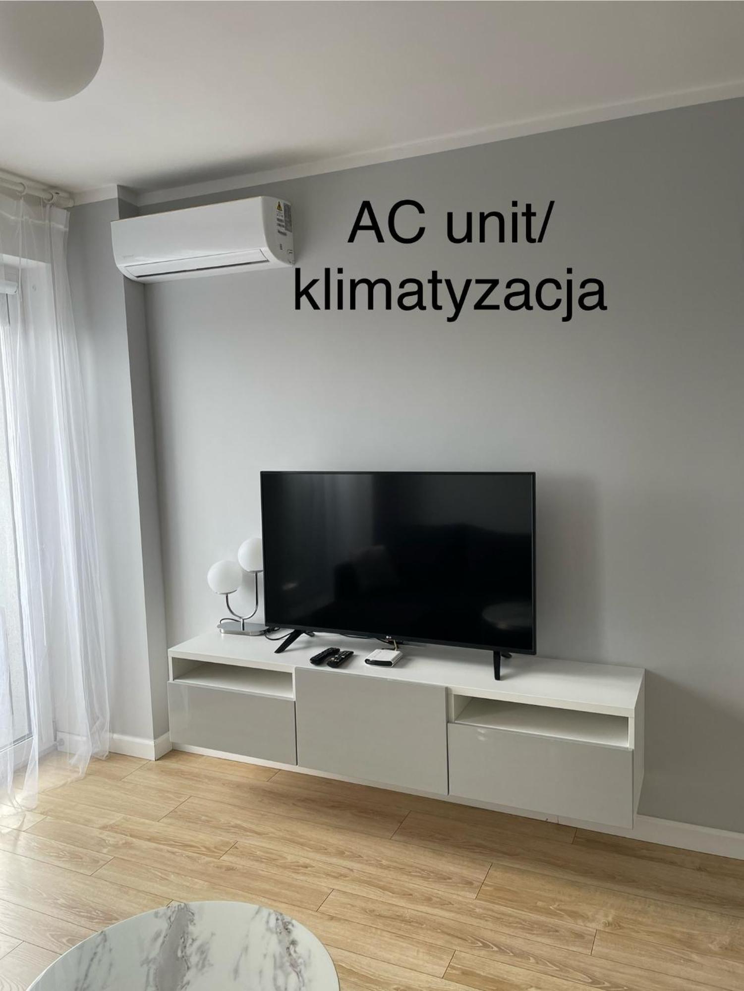 Lake View Apartment-Free Parking Katowice Esterno foto